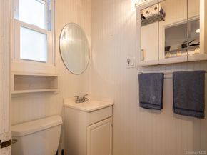 31 Beach Hill Drive, Baiting Hollow NY 11933