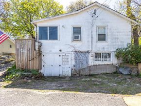 31 Beach Hill Drive, Baiting Hollow NY 11933