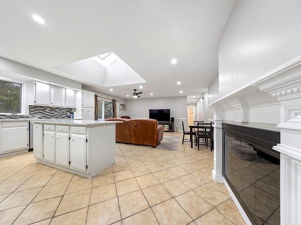 16 SQUIRES Avenue, East Quogue NY 11942