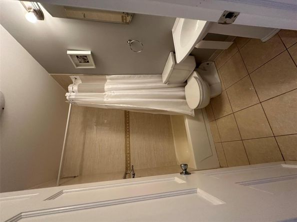 87-30 62nd Avenue 5E, Rego Park NY 11374