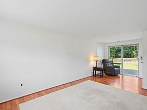 17 Wyoming Street, Commack NY 11725