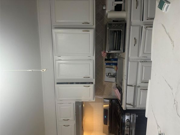21 Drake Avenue, New Rochelle NY 10805