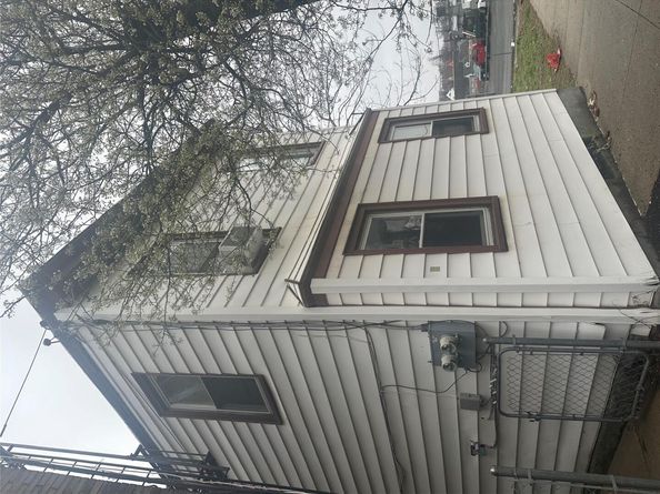 21 Drake Avenue, New Rochelle NY 10805