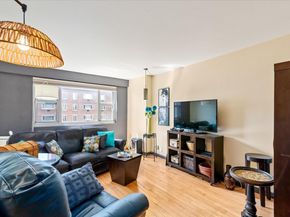 52-30 39 Drive 9B, Woodside NY 11377