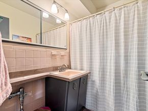 52-30 39 Drive 9B, Woodside NY 11377