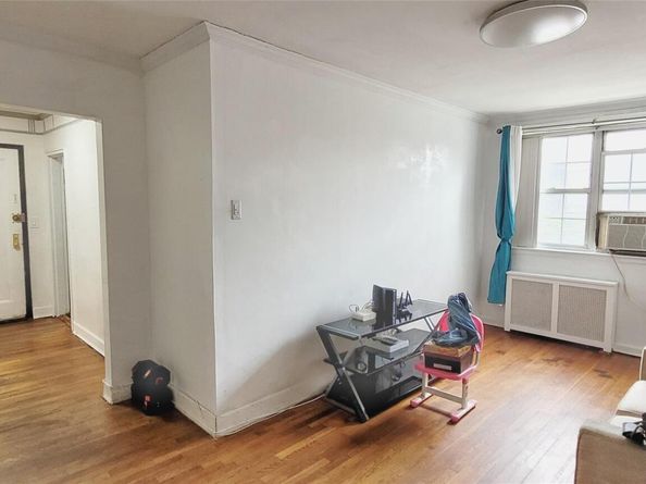 138-10 77th Avenue 60E, Kew Garden Hills NY 11367