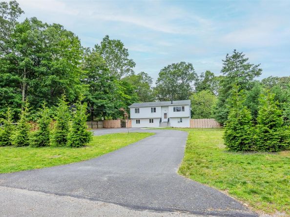112 Middle Island Boulevard, Middle Island NY 11953