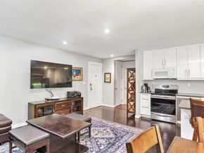 16 Stoner Avenue 1F, Great Neck NY 11021