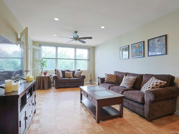 12 Old Mamaroneck Road 7k, White Plains NY 10605