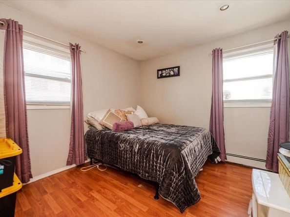 22 Cheshire Road, Inwood NY 11096