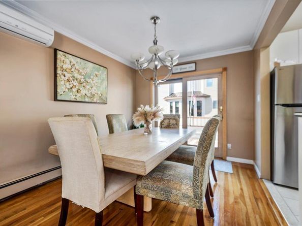 22 Cheshire Road, Inwood NY 11096