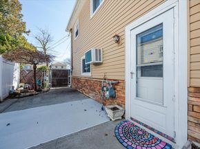 22 Cheshire Road, Inwood NY 11096