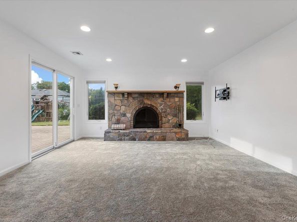 4 Marshmallow Drive, Commack NY 11725