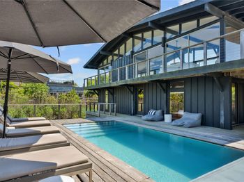 490 Tarpon Walk