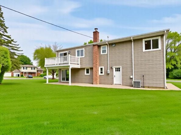 10 Evelyn Drive, Bethpage NY 11714