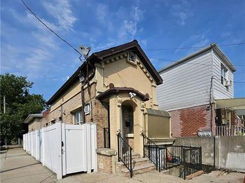 257 Bay 40th Street