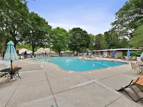 84 Molly Pitcher Lane H, Yorktown Heights NY 10598