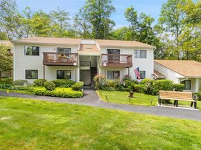 84 Molly Pitcher Lane H, Yorktown Heights NY 10598