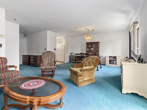 84 Molly Pitcher Lane H, Yorktown Heights NY 10598