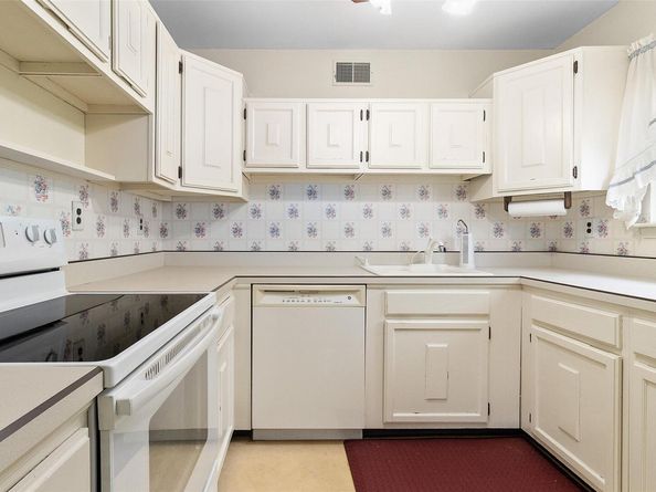 84 Molly Pitcher Lane H, Yorktown Heights NY 10598