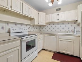 84 Molly Pitcher Lane H, Yorktown Heights NY 10598
