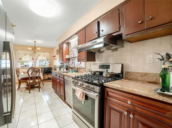 7636 250th Street, Bellerose NY 11426