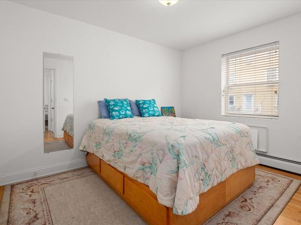 184 Beach 101st Street 2B, Rockaway Park NY 11694