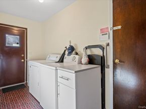 175 Laurel Lane, Laurel Hollow NY 11791