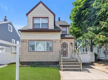 181 Oak Street