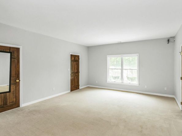12 Orient Avenue, Northport NY 11768