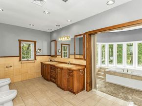 12 Orient Avenue, Northport NY 11768