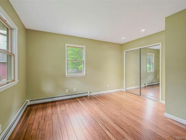357 Church Lane, Aquebogue NY 11931