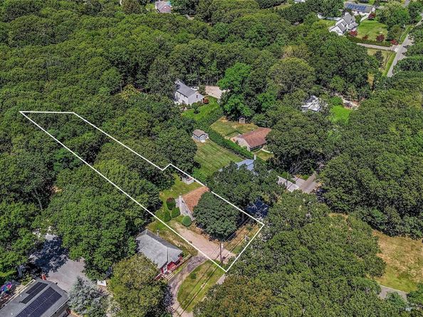 357 Church Lane, Aquebogue NY 11931