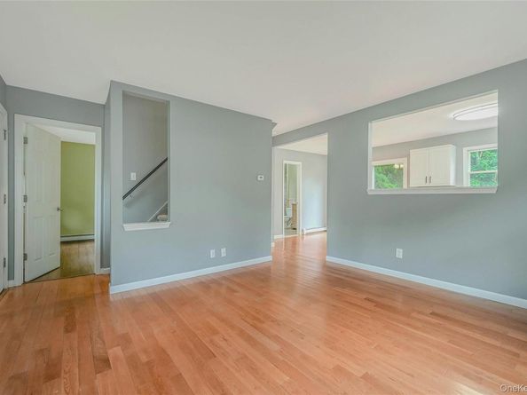 357 Church Lane, Aquebogue NY 11931