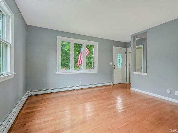 357 Church Lane, Aquebogue NY 11931