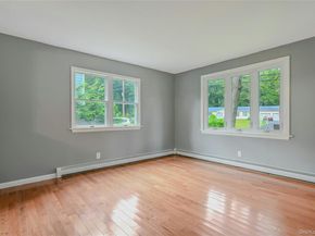 357 Church Lane, Aquebogue NY 11931
