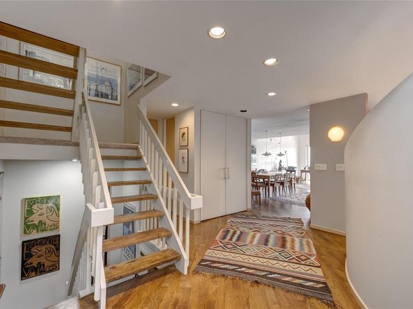 10 Windward Road, Glen Cove NY 11542