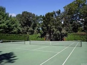 10 Windward Road, Glen Cove NY 11542