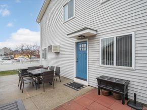 720 W Park Avenue, Long Beach NY 11561