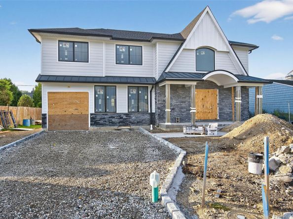 172 Harvard Street, Westbury NY 11590