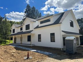 27 Sun Hill Road, Katonah NY 10536