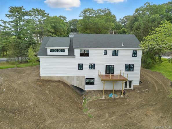 27 Sun Hill Road, Katonah NY 10536