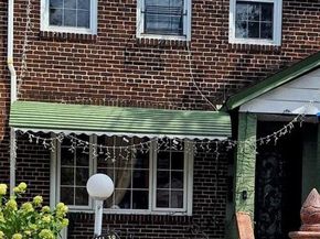 111-39 205 Street, Saint Albans NY 11412