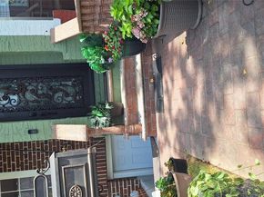 111-39 205 Street, Saint Albans NY 11412