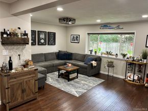 286 Storm Drive, Holtsville NY 11742