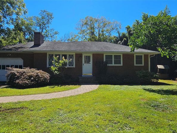 2491 River Road, Calverton NY 11933