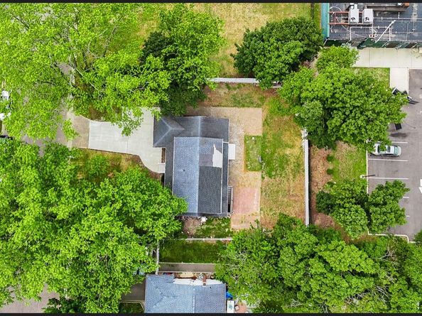 7 E Chestnut Street, Central Islip NY 11722