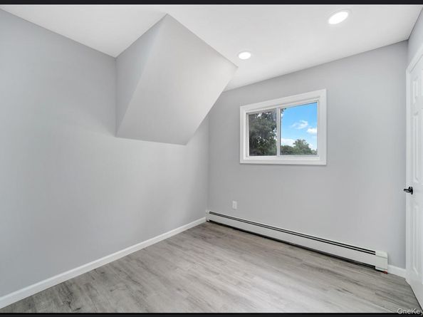 7 E Chestnut Street, Central Islip NY 11722