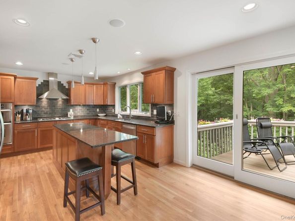 20 Redwood Drive, Somers NY 10589
