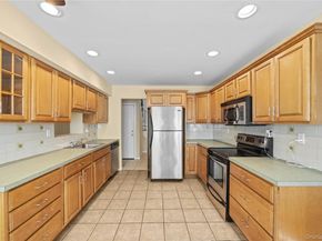 60 Lafayette Street, Huntington NY 11743